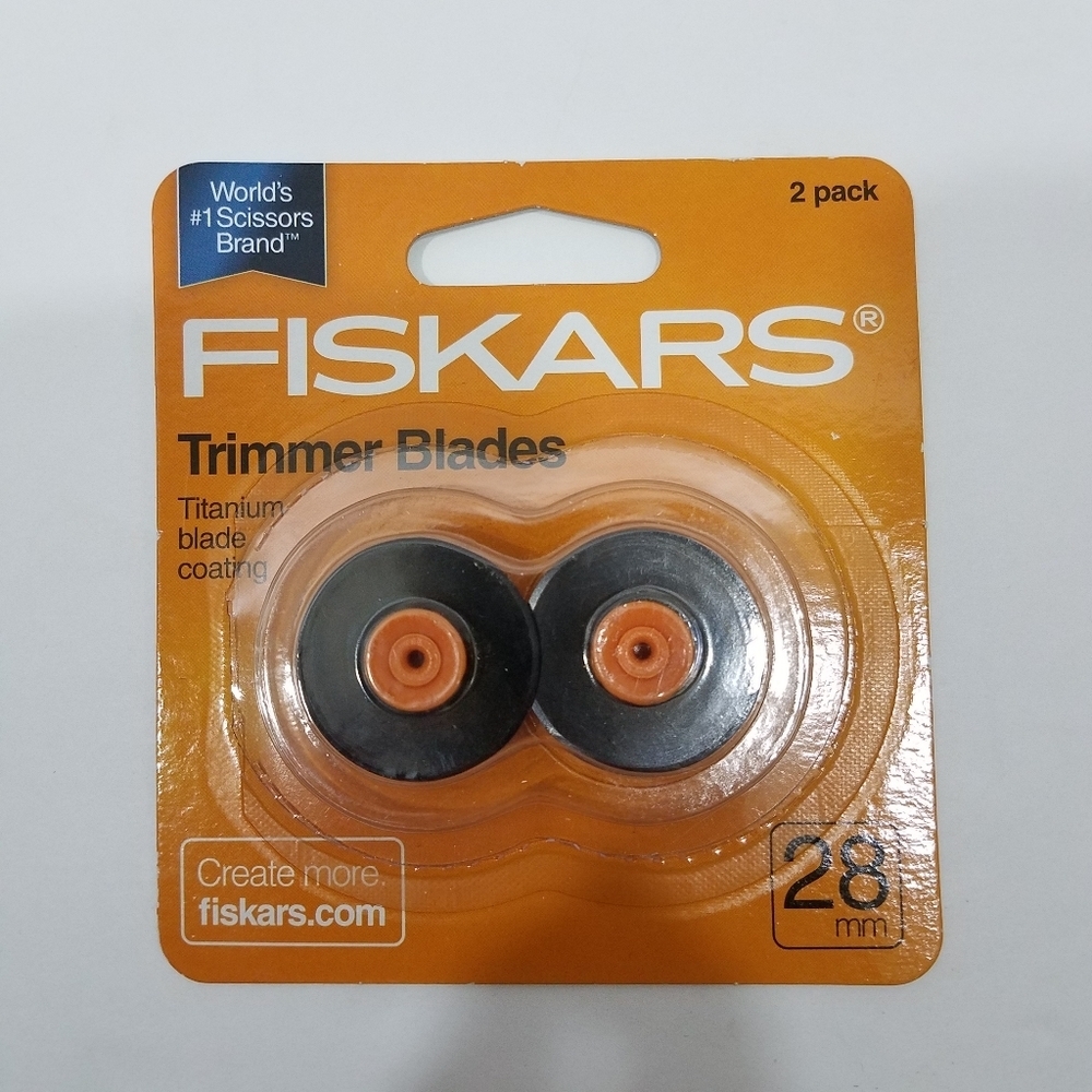 Fiskars 28mm Trimmer Blades 2 Pk New